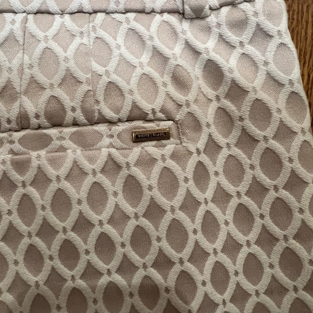 WHBM Shorts - Picture 3 of 5
